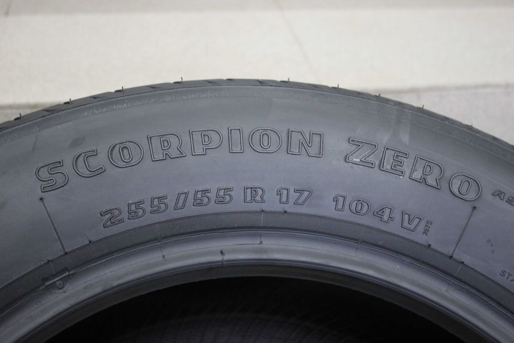 255/55-17 Pirelli