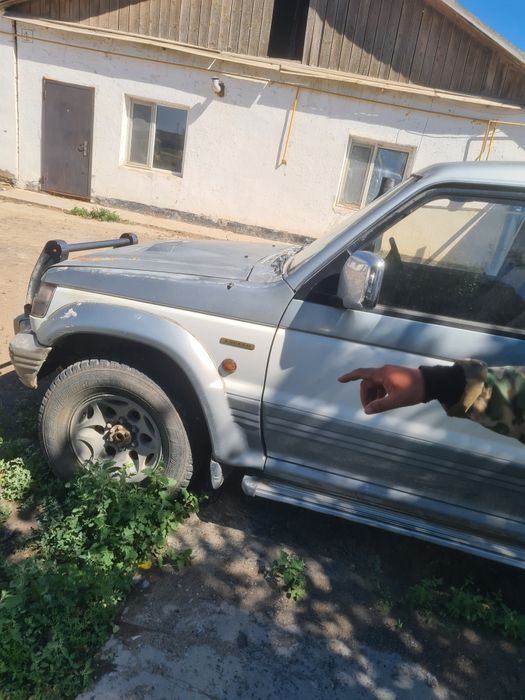 Митцубиси паджеро на запчасть