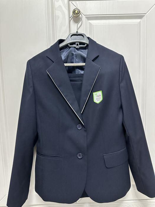 Школьный костюм для НИШ