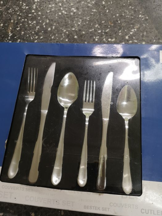 Комплект кухненски прибори