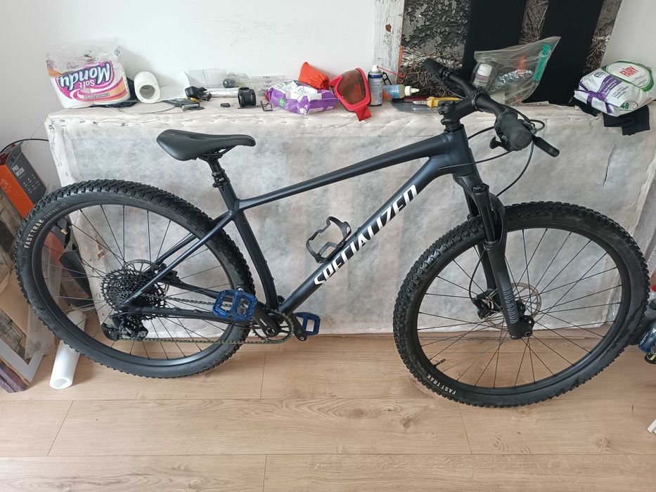 Specialized chisel comp