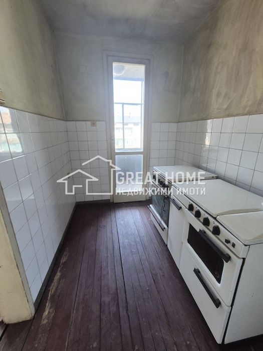 Продава се Многостаен апартамент в Търговище, Вароша - 158 кв.м за 404 €/кв.м - Снимка #2