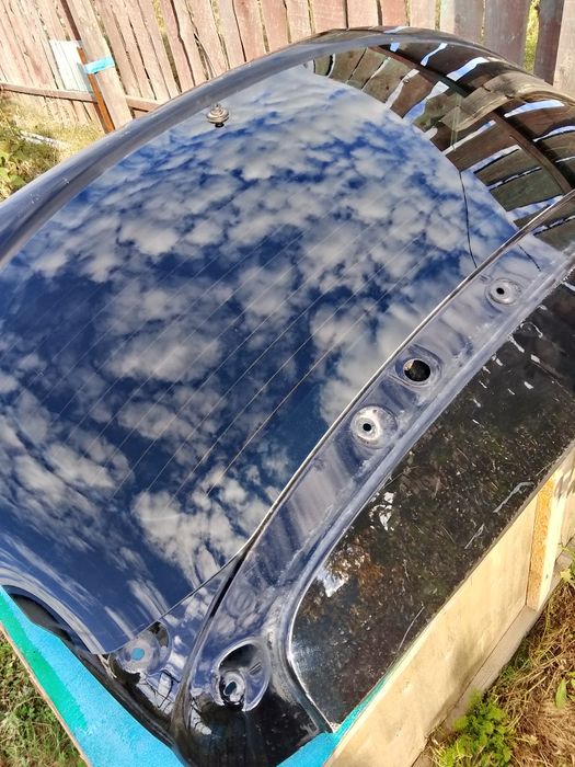 Продам заднее стекло хюндай Туксон