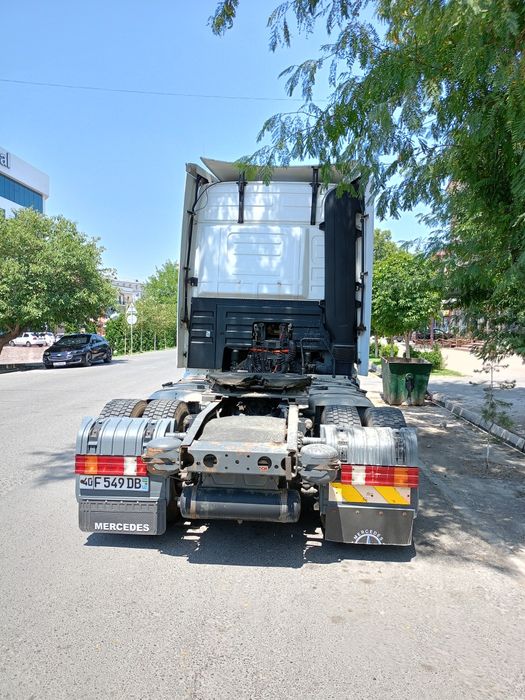 Mers Actros сотиладиi 2007yil мой расходы нет матор очилмаган