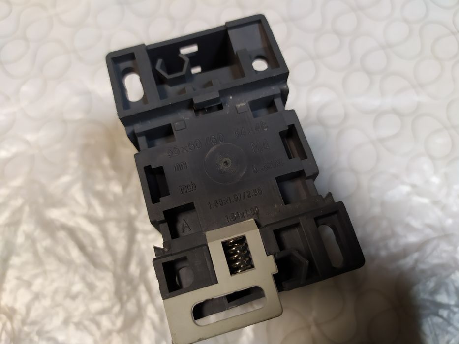 Контактор малогабаритный