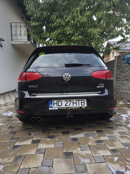 VW GOLF 7 R-line