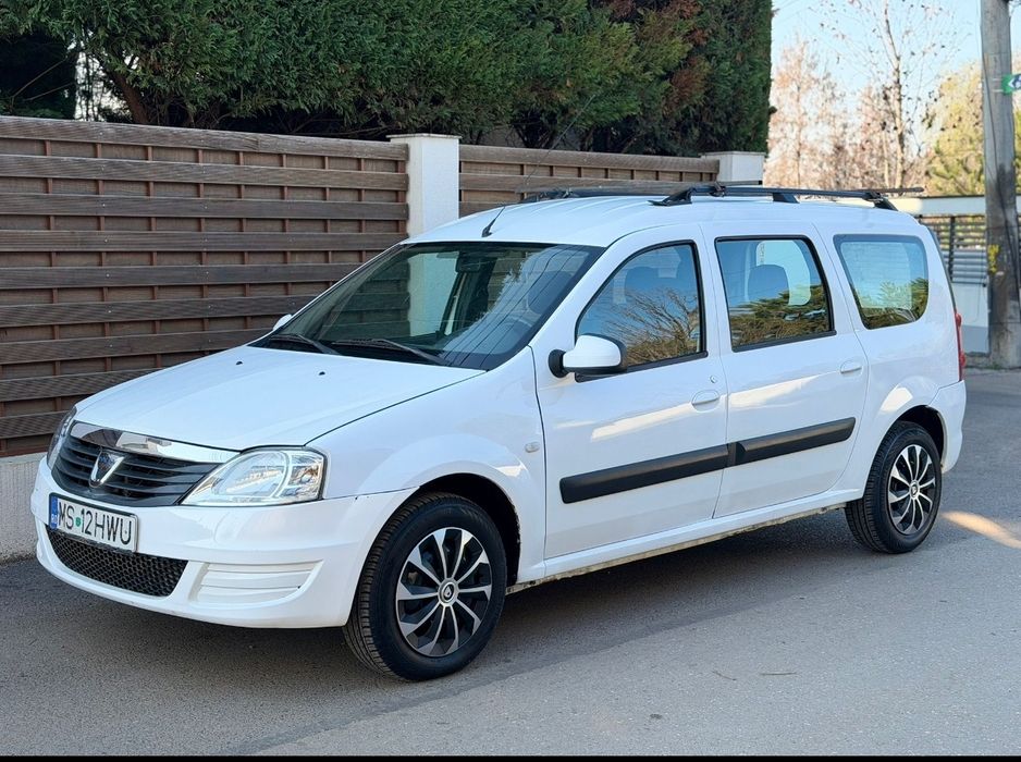 Vând Dacia Logan MCV