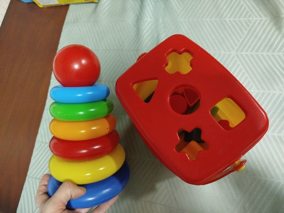 Лот детски играчки