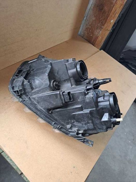 Far dreapta Dacia Duster 2 Led lumina de zi cod 260101133R