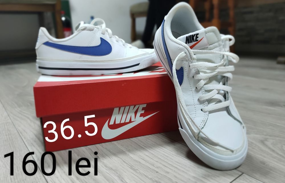 Vând 3 perechi adidași originali foarte puțini purtați .