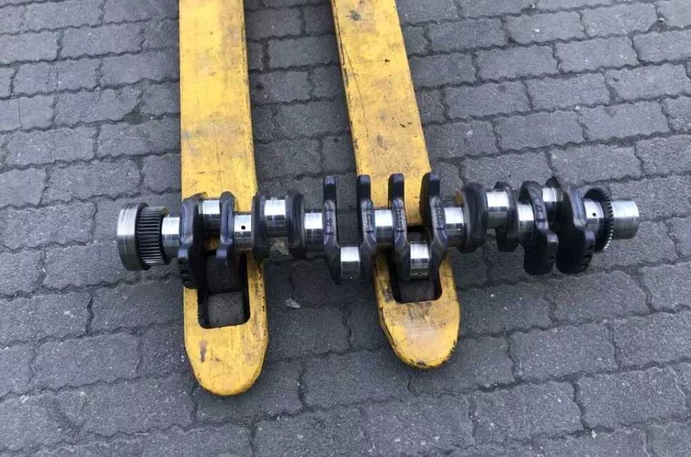 Arbore motor VOLVO D7E 240 21460971 -Piese de schimb VOLVO