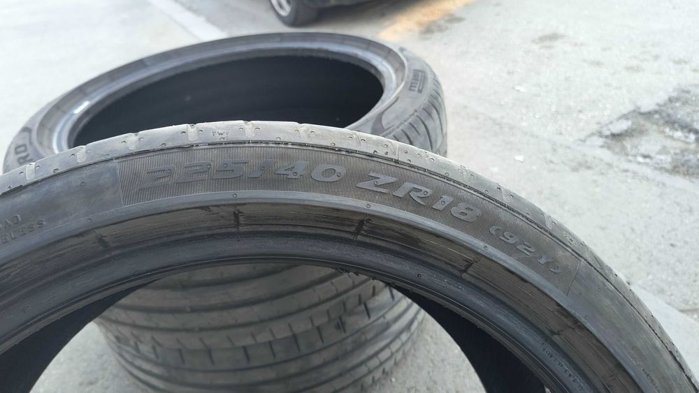 Pirelli pz4 225/40 R18, dot 1122