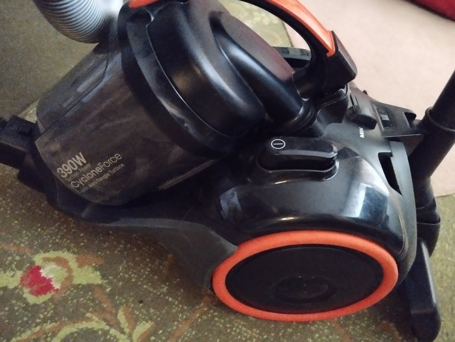 Пылесос  Самсунг.