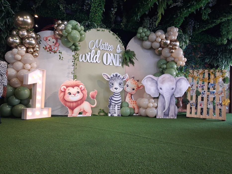 Photocorner botez Arcada baloane Decor cristelnita Aranjamente botez