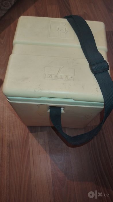 Медицинский термоконтейнер