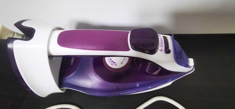 Fier de calcat cu abur Silvercrest fara fir 360° orizontal si vertical