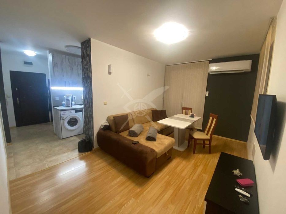 Продава се Тристаен апартамент в Свети Влас - 74 кв.м за 1865 €/кв.м - Снимка #1