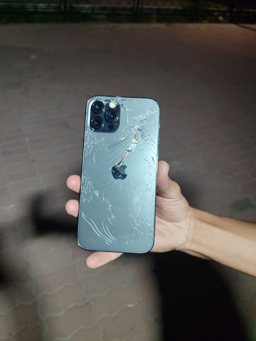 Iphone 12 pro срочно
