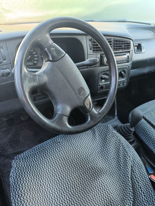 Автомобиль продаю
