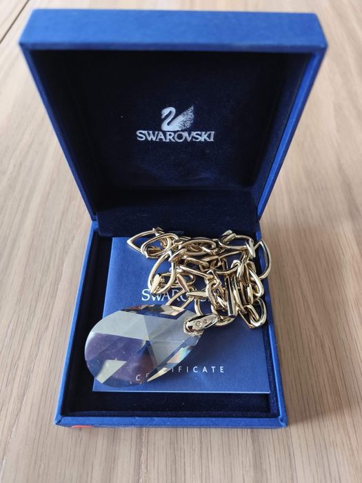 Swarovski гердан с камък