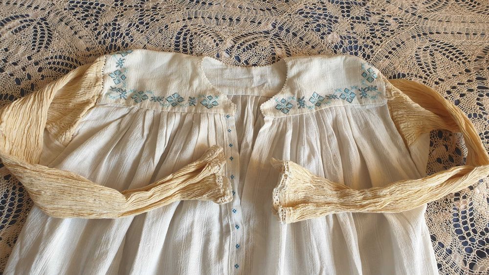 Ризи от народна носия - 2 броя