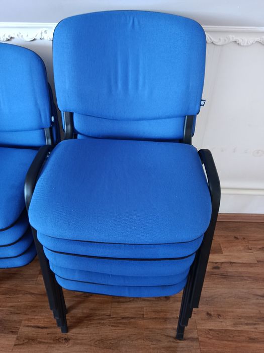 Стулья для офиса