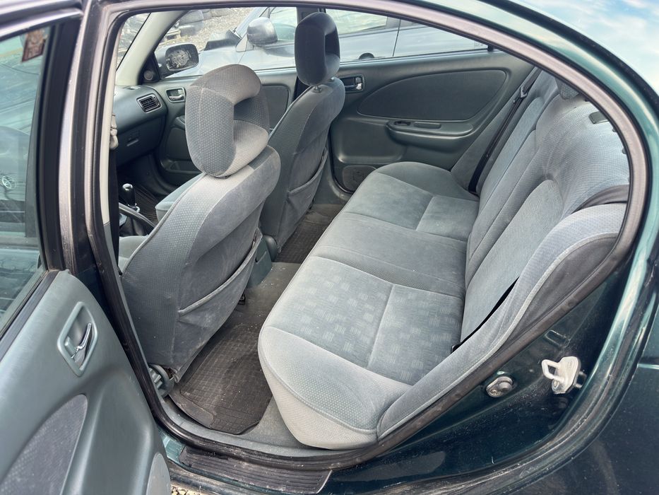 Тойота Авенсис Toyota Avensis 1.6vvti 110кс 2002г На части!