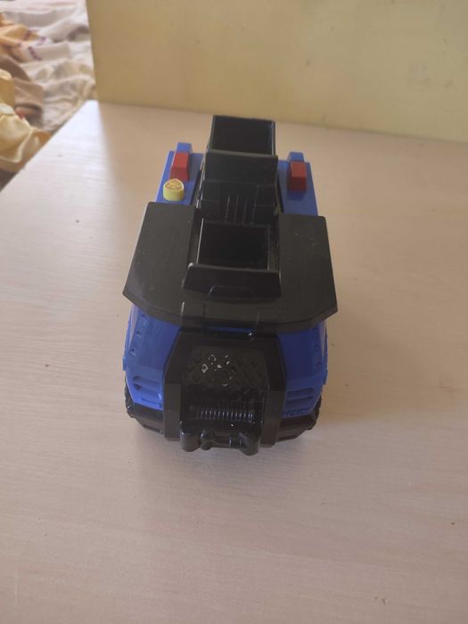 патрулна кола paw patrol.пес патрул