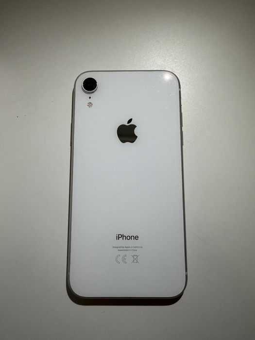 Продам Iphone xr идеал