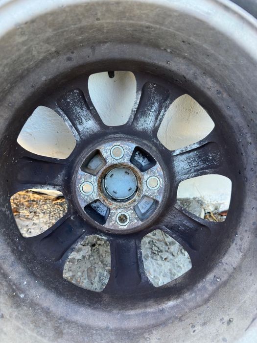 Jante opel R15 4x100 cu anvelope 195/65/r15 iarna Michelin