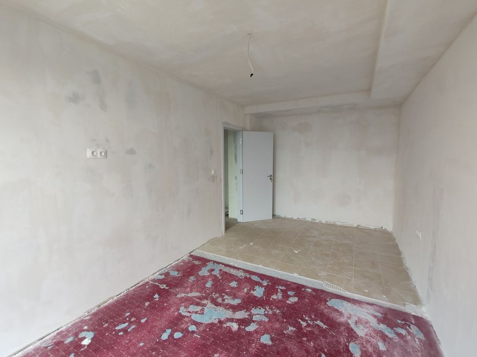 Продава се Тристаен апартамент в Бургас, Сарафово - 105 кв.м за 510 €/кв.м - Снимка #7