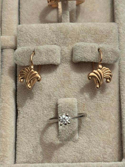 Золотые изделия 583,585  750  пробы