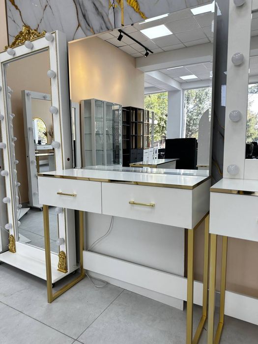 Salon uchun trimolar yangi sifati zor