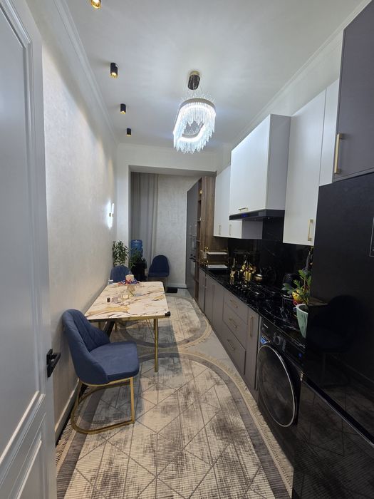 Срочно продаётся новостройка 2 комната 63м² на 2 этаже 7 эт дом мархаб