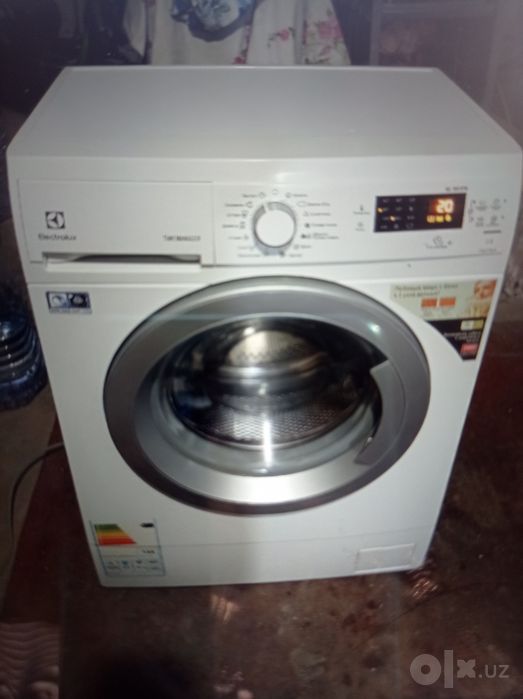 Стиральная машинка Electrolux 6кг