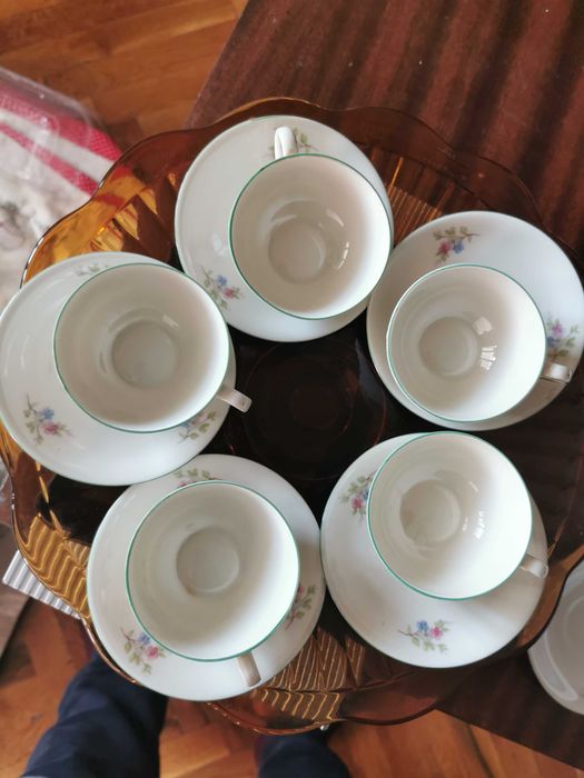 Порцеланови и керамичен сервизи