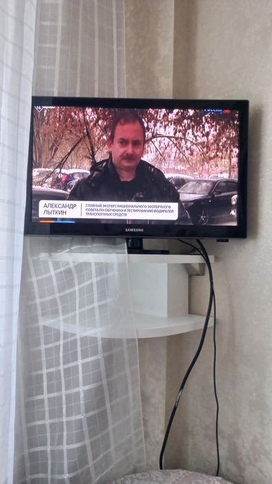 Продам телевизор SAMSUNG