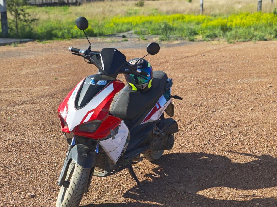 Продам Мопед 180 кубов