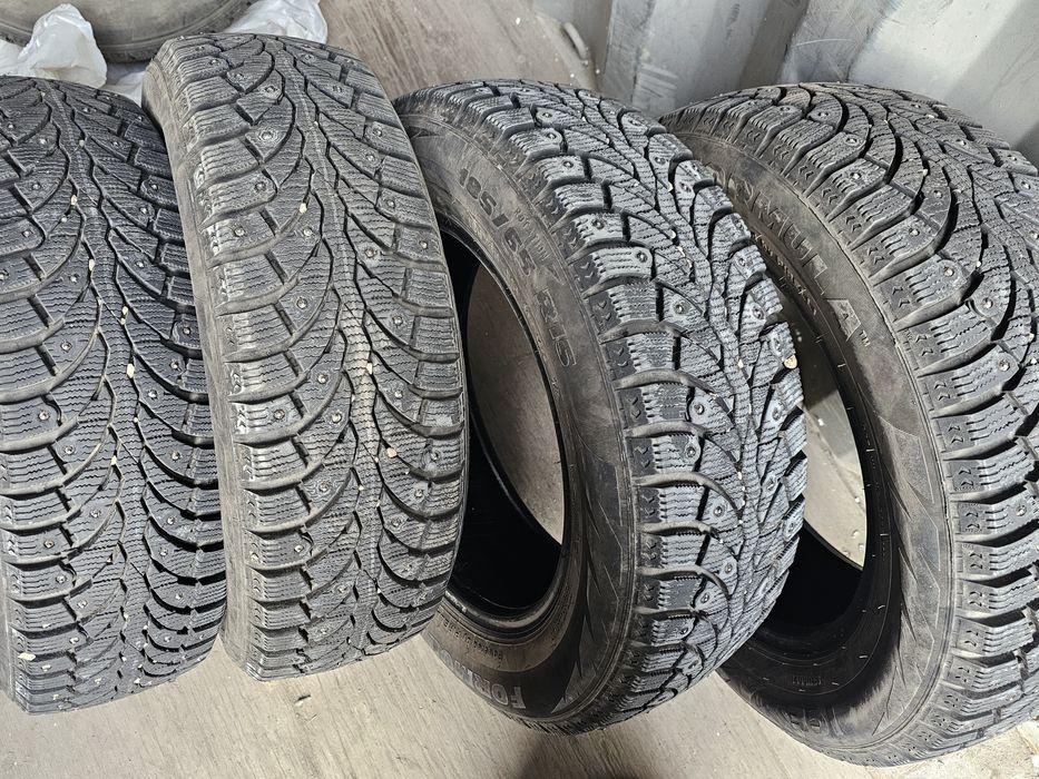 продам зимние баллоны б/у 4 + запаска