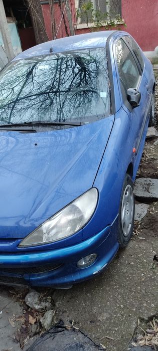 Пежо 206 на части 1.4 бензин гр. Пловдив Коматевски възел • OLX.bg