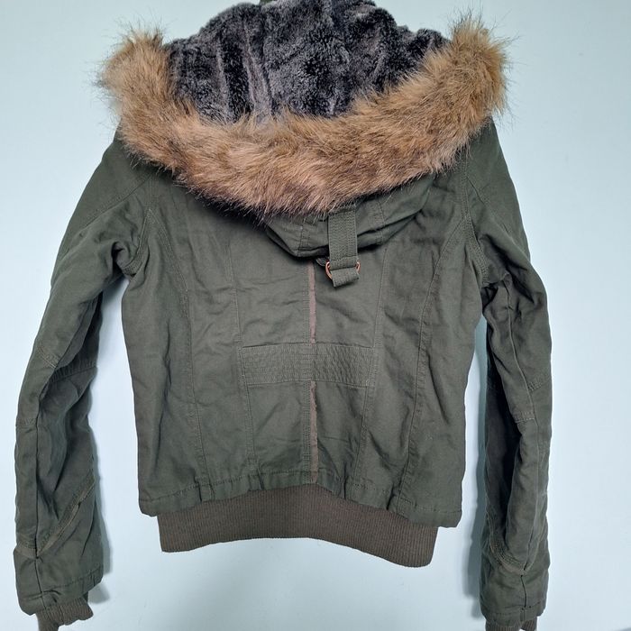 Дамско късо яке бреэент