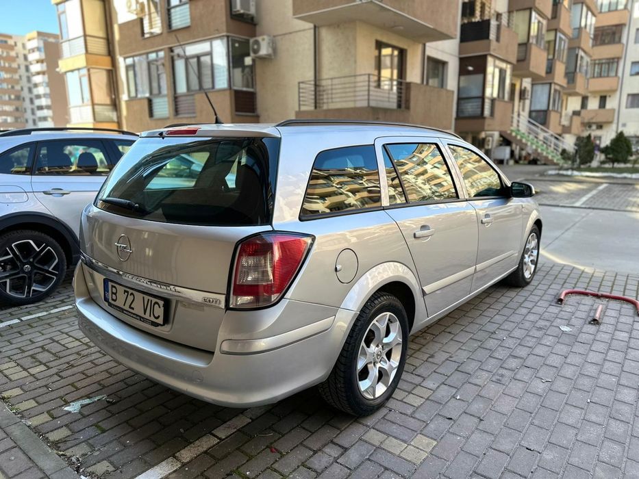 Opel astra an 2008 dizel proprietar acept orice proba