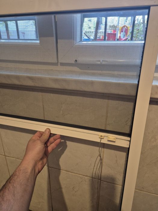 Plasa Insecte Rulou  din Aluminiu 114.5x76.5  sunt 3 buc citiți detali