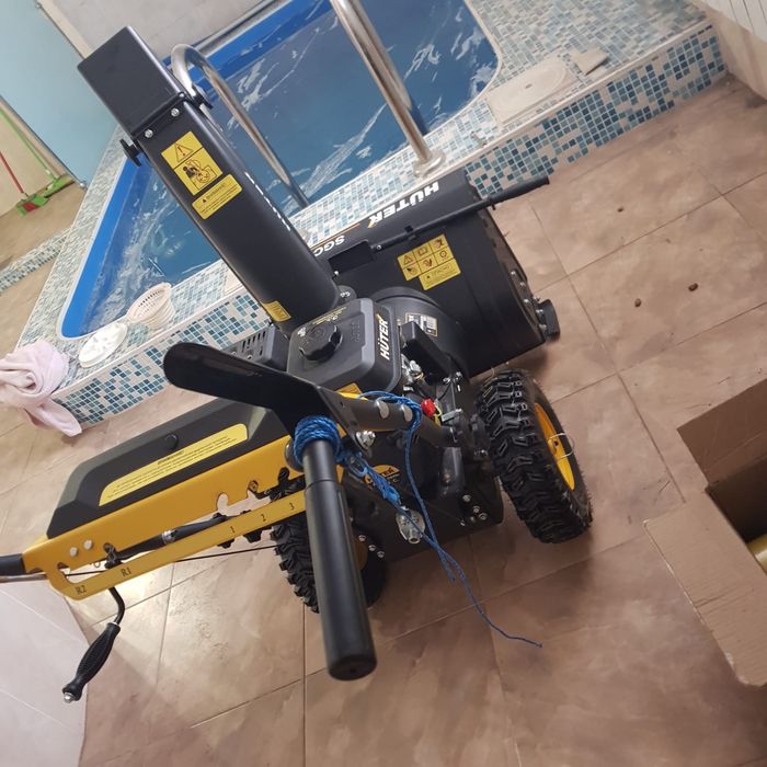 Снегоуборщик Huter 6,5