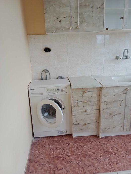 Продавам апартамент