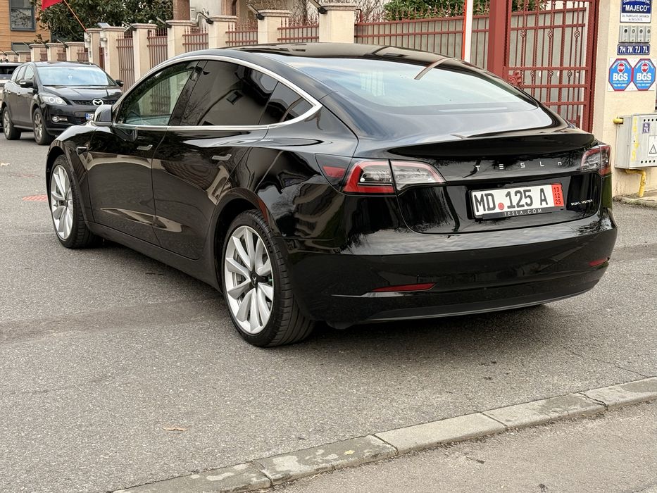 Tesla Model 3 - Dual Motor - 2019 pilot avansat platit.