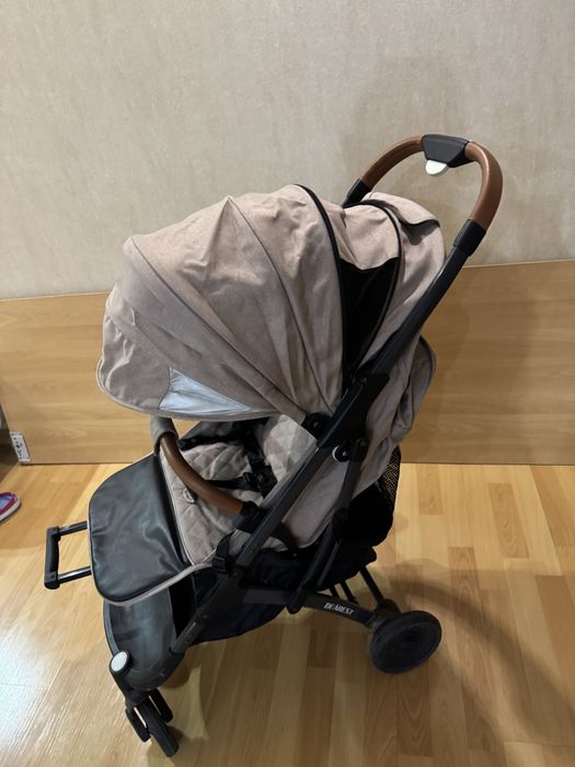 Продам детскую коляску