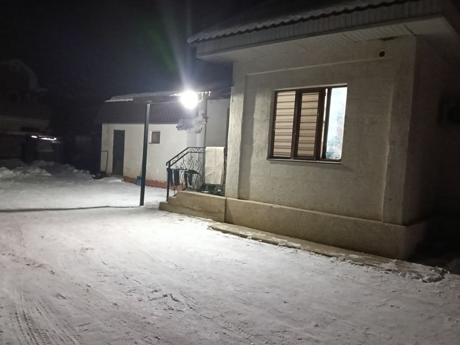 Частный дом с участком