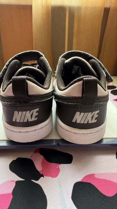Обувки Nike за момиче