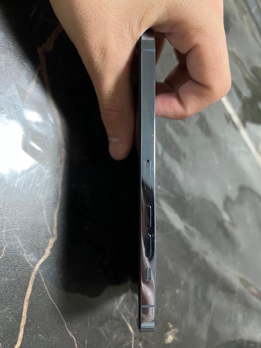 Продам айфон 13 про макс